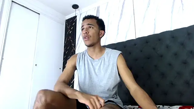 aston xvera online show from 09-29-25, 03:22