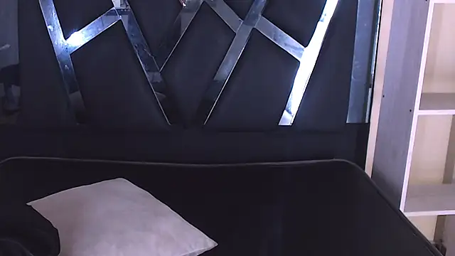 aston xvera online show from 01-10-26, 02:08