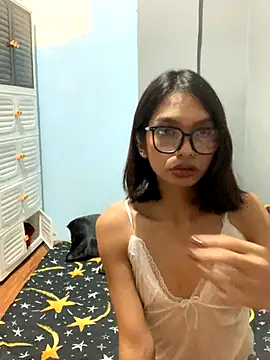 Snapshot of melahjane chatting on 11-25-25, 03:06 melahjane online show from 11-25-25, 03:06