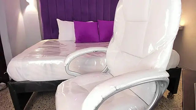 Miss Francheska online show from 03-19-26, 11:58