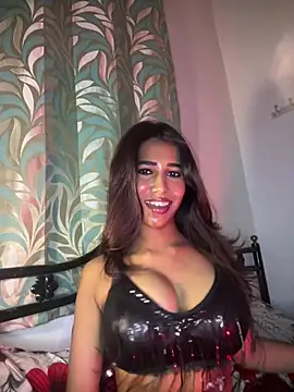 STRIP GLOW online show from 04-02-26, 05:32