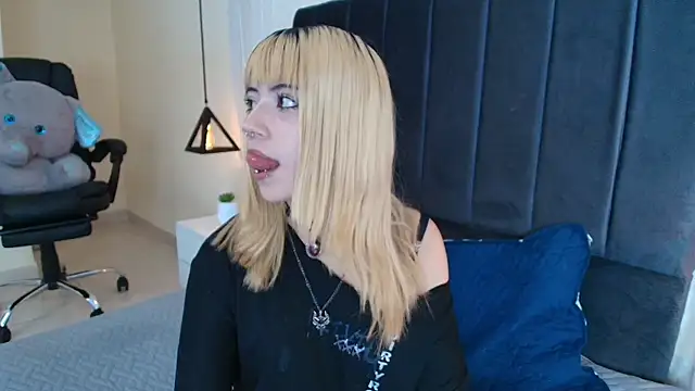 IvyBelle  online show from 01-14-26, 11:27