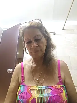 MaryLunne online show from 02-18-26, 11:33