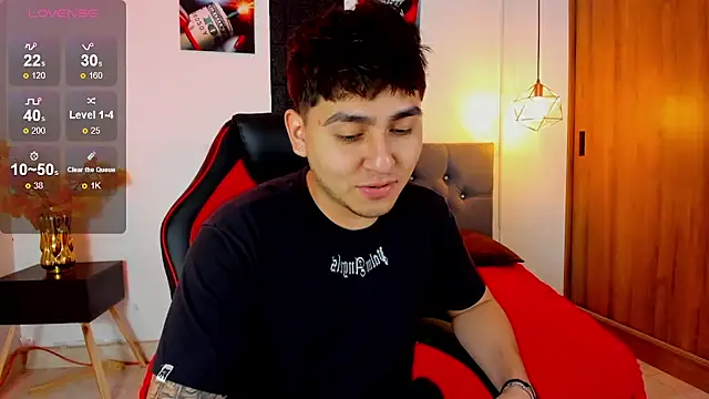 Nicolas James Sc online show from 12-15-25, 01:37