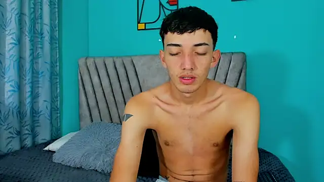 Maikol Ortiz online show from 04-02-26, 12:36