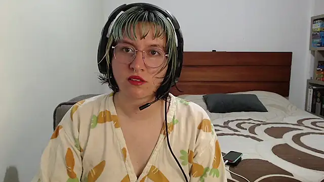 Froggyinthebox online show from 03-23-26, 03:54