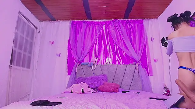 MeganRouss74 online show from 09-21-25, 10:39