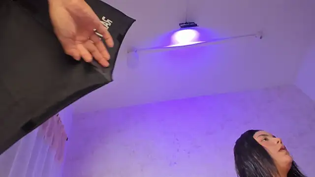 Mia and lexy online show from 03-29-26, 03:06