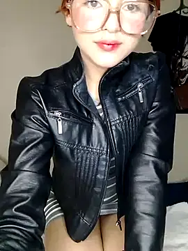 Snapshot of elizabeth05 chatting on 10-05-25, 09:34 elizabeth05 online show from 10-05-25, 09:34