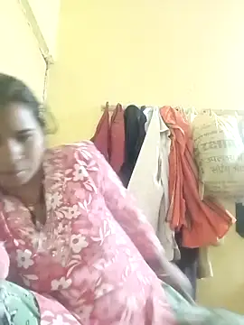 Snapshot of Jaya_Iyer chatting on 04-28-26, 12:31 Jaya Iyer online show from 04-28-26, 12:31