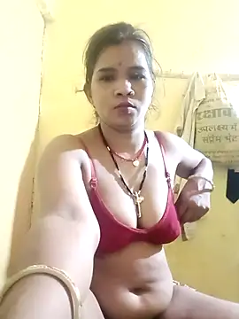 Snapshot of Jaya_Iyer chatting on 05-25-26, 01:33 Jaya Iyer online show from 05-25-26, 01:33