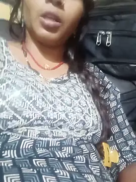Snapshot of Jaya_Iyer chatting on 06-05-26, 08:36 Jaya Iyer online show from 06-05-26, 08:36