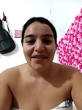 Snapshot of chloe_90 chatting on 11-02-25, 10:12 chloe 90 online show from 11-02-25, 10:12