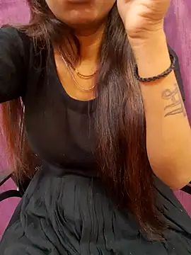 Snapshot of Sexy_Mal89 chatting on 03-17-26, 02:49 Sexy Mal89 online show from 03-17-26, 02:49