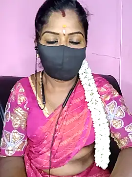 Snapshot of tamilammukuttyy chatting on 09-20-25, 09:32 tamilammukuttyy online show from 09-20-25, 09:32