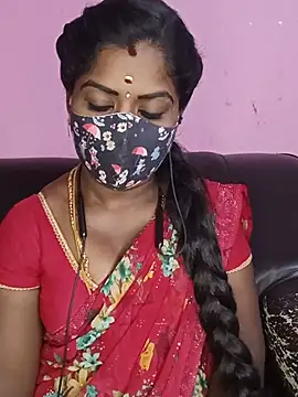 Snapshot of tamilammukuttyy chatting on 05-29-26, 12:36 tamilammukuttyy online show from 05-29-26, 12:36