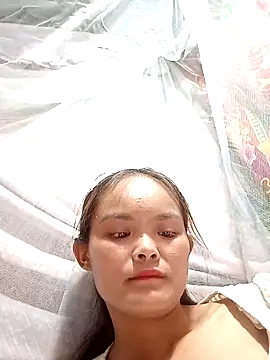 xinhxinhcute online show from 09-19-25, 12:17