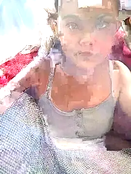 xinhxinhcute online show from 10-31-25, 11:22