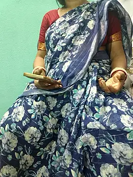 Snapshot of desi_boudi87 chatting on 11-01-25, 11:34 desi boudi87 online show from 11-01-25, 11:34