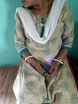 desi boudi87 online show from 04-07-26, 09:21