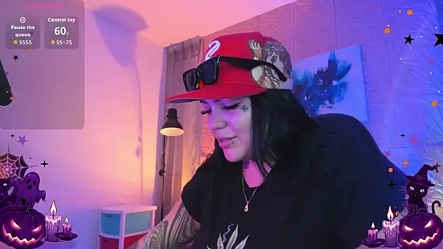 Snapshot of MAGIC_TESSA chatting on 10-06-25, 07:22 MAGIC TESSA online show from 10-06-25, 07:22