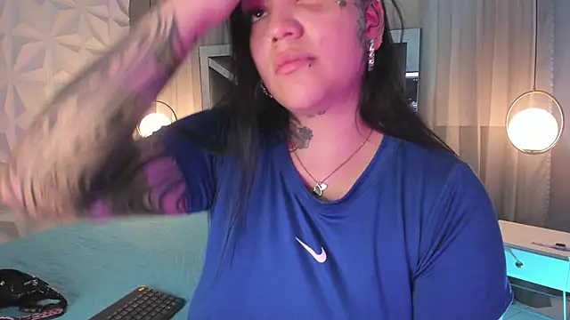 Snapshot of MAGIC_TESSA chatting on 11-21-25, 08:07 MAGIC TESSA online show from 11-21-25, 08:07