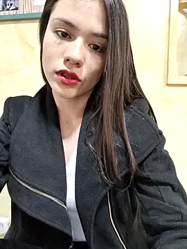 CHARLOTTE  05 online show from 09-14-25, 01:10