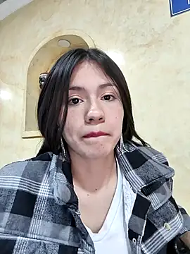 CHARLOTTE  05 online show from 09-27-25, 02:11