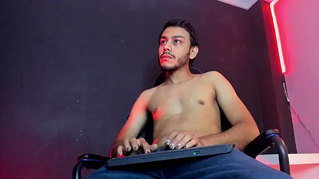 Boss Domiinator online show from 03-20-26, 12:32