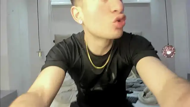 HunterHeat  online show from 10-15-25, 12:05