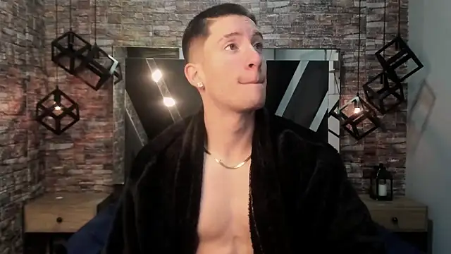 HunterHeat  online show from 12-04-25, 12:14