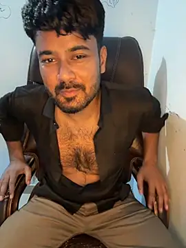 MeekBatgirl online show from 10-08-25, 04:04