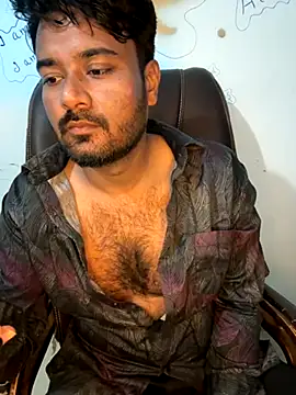 Snapshot of MeekBatgirl chatting on 10-15-25, 02:50 MeekBatgirl online show from 10-15-25, 02:50