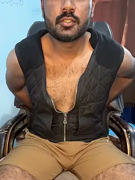 MeekBatgirl online show from 11-08-25, 08:36