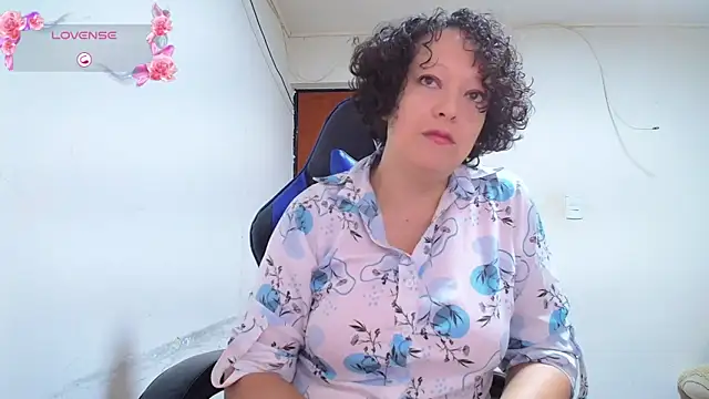 Miss Oriana online show from 10-27-25, 11:20