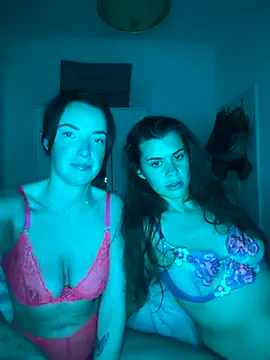 Snapshot of Remirosee chatting on 10-21-25, 06:30 Remirosee online show from 10-21-25, 06:30