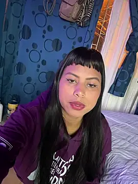 Michluxe 69 online show from 02-11-26, 01:32