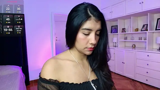 nina moen online show from 10-07-25, 09:34