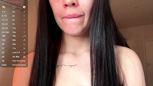 AuraJefcoat online show from 04-04-26, 12:35