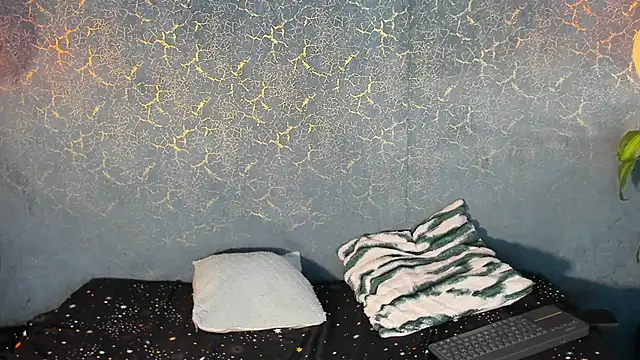 zorre  online show from 10-14-25, 06:52