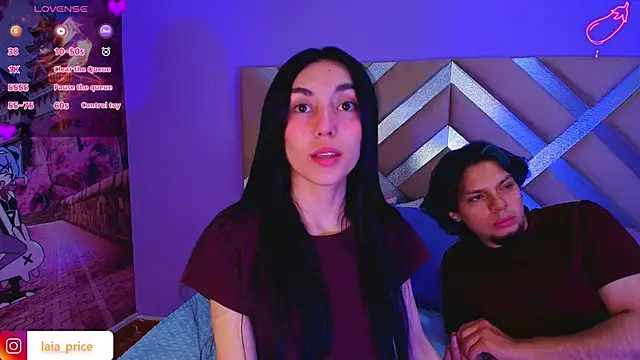 Snapshot of Laia_and_Damian chatting on 09-24-25, 07:39 Laia and Damian online show from 09-24-25, 07:39