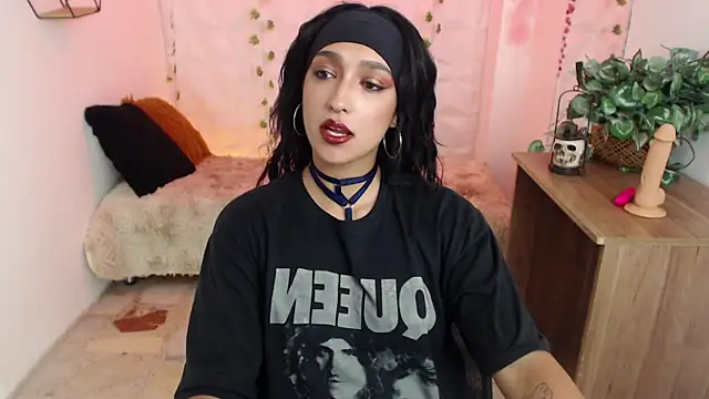 Snapshot of Cleofox_ chatting on 09-12-25, 12:11 Cleofox online show from 09-12-25, 12:11