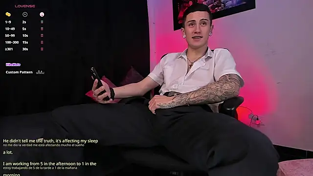 Snapshot of Sebas_maverick chatting on 10-27-25, 10:36 Sebas maverick online show from 10-27-25, 10:36