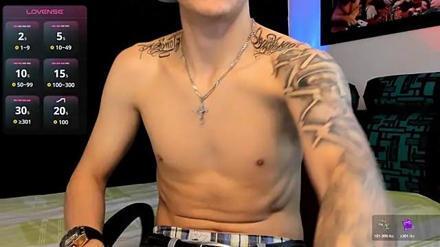 Snapshot of Sebas_maverick chatting on 11-25-25, 11:38 Sebas maverick online show from 11-25-25, 11:38