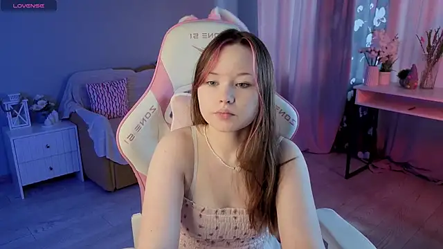 Snapshot of Sweetie_Hope chatting on 09-28-25, 07:14 Sweetie Hope online show from 09-28-25, 07:14