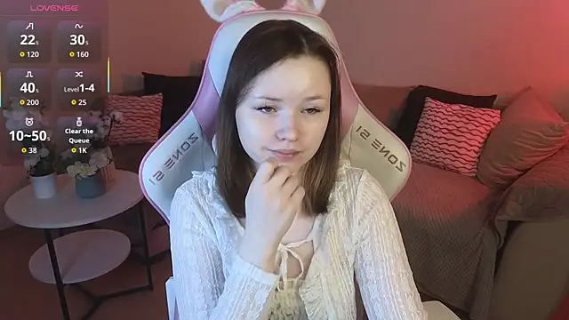 Sweetie Hope online show from 01-17-26, 04:33