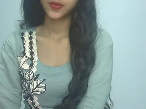 Saniya9B online show from 12-18-25, 05:08