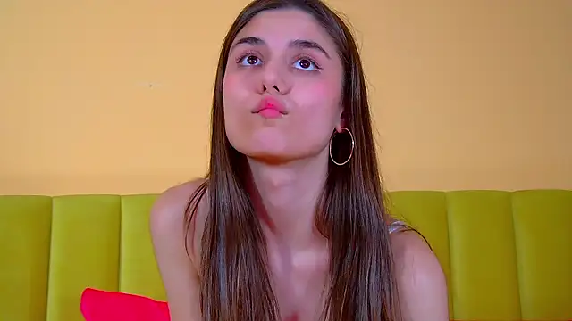 Snapshot of ArianaAllens chatting on 11-28-25, 06:43 ArianaAllens online show from 11-28-25, 06:43