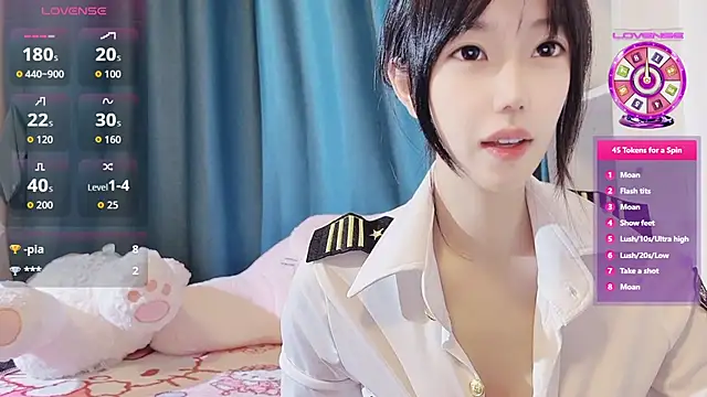 Snapshot of TuTu0066 chatting on 06-06-26, 01:27 TuTu0066 online show from 06-06-26, 01:27