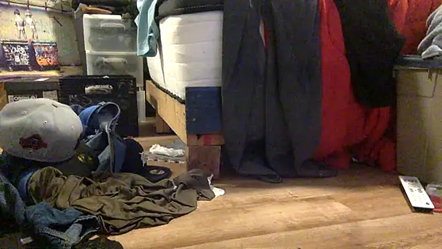 Snapshot of edger4lif3 chatting on 09-23-25, 05:21 edger4lif3 online show from 09-23-25, 05:21